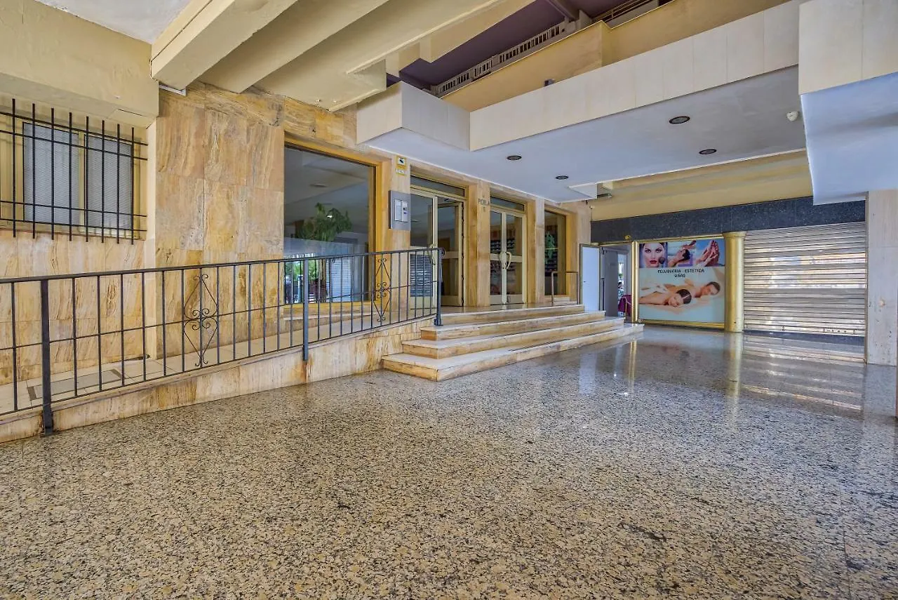 Sur Suites Perla 6-3 Fuengirola